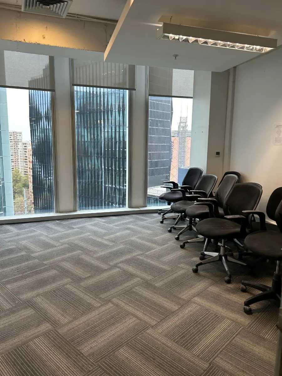 Oficina De 346m2 De Primer Nivel Frente A Parque Araucano — imagen 9
