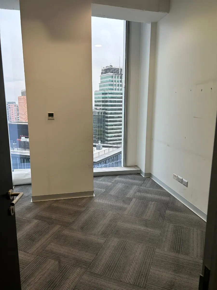 Oficina De 346m2 De Primer Nivel Frente A Parque Araucano — imagen 5