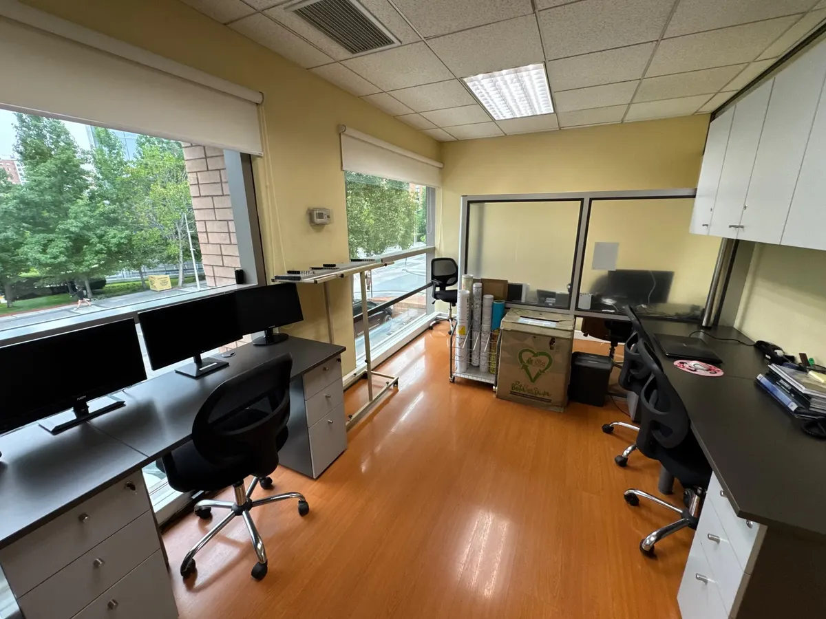 Oficina De 126m2 + 5 Estac. En Venta Nueva Las Condes — imagen 8