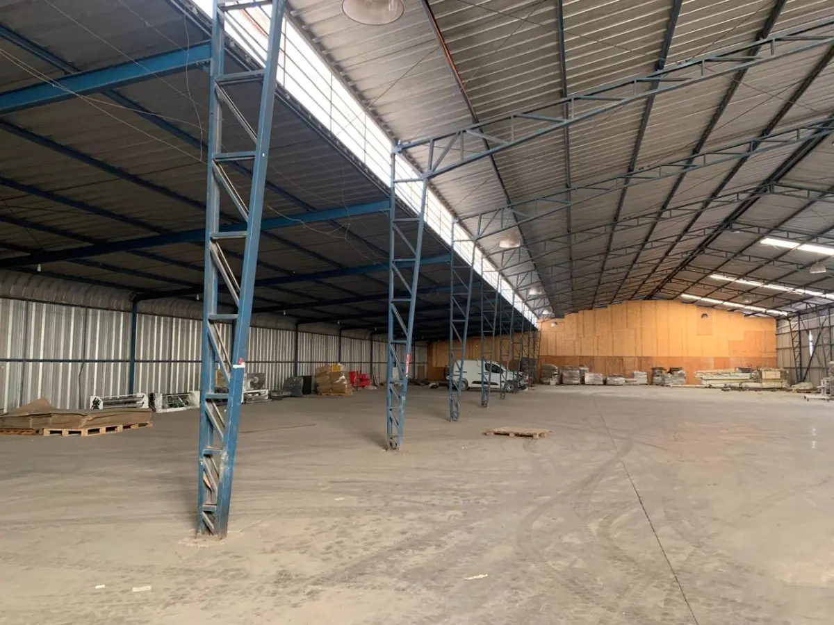 Arriendo Bodega De 2000m2 En Quilicura — imagen 2