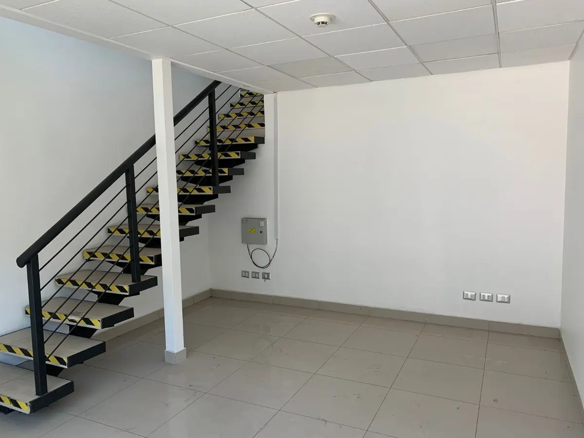 Arriendo Bodega De 464m2 En Colina — imagen 10