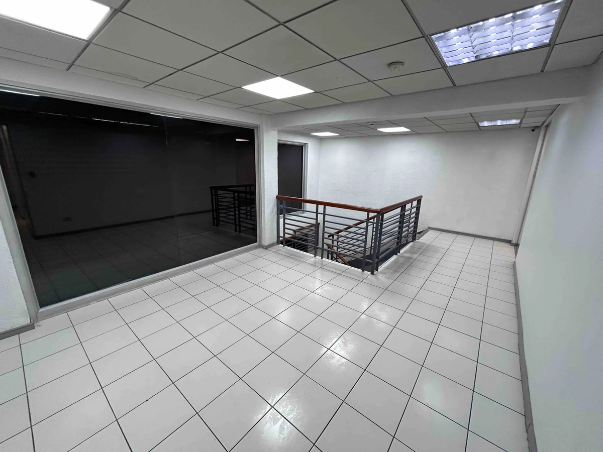 Arriendo Casa Comercial - Ubicación Estratégica En Apoquindo — imagen 8