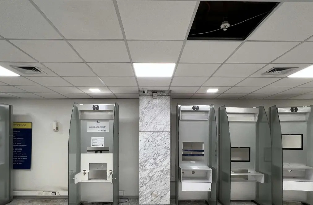 Local Comercial En Metro Los Leones - 290,8m²