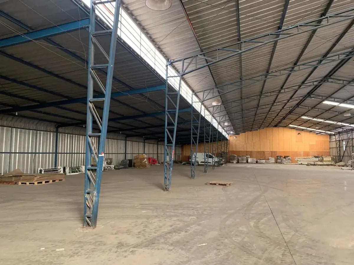 Arriendo Bodega De 2000m2 En Quilicura — imagen 2