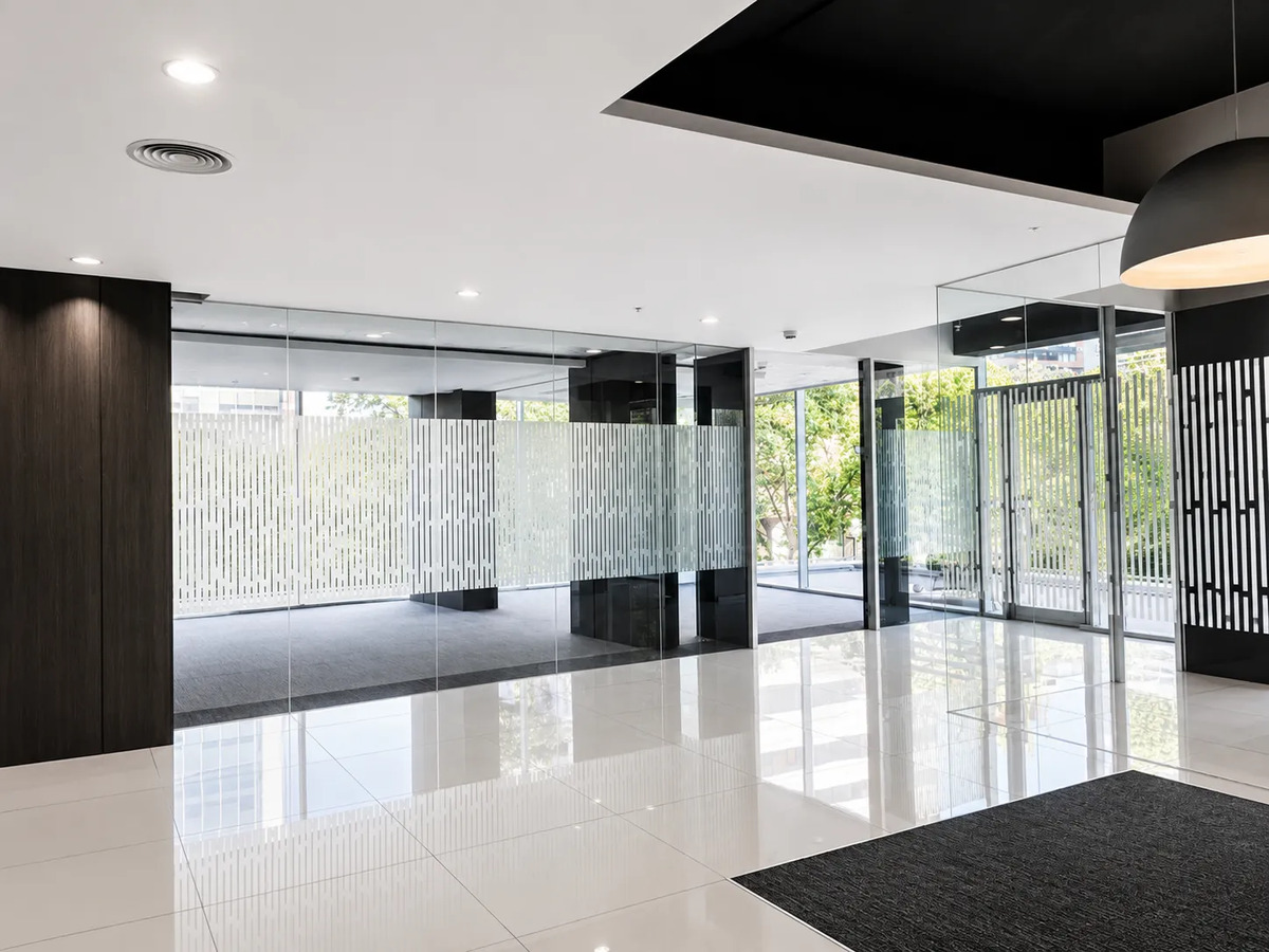 Exclusiva Oficina Corporativa 780m2 Amoblada Clase A El Golf — imagen 6