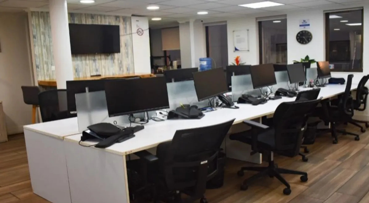 Oficina De 121,23m2 Barrio El Golf Mut Las Condes — imagen 3