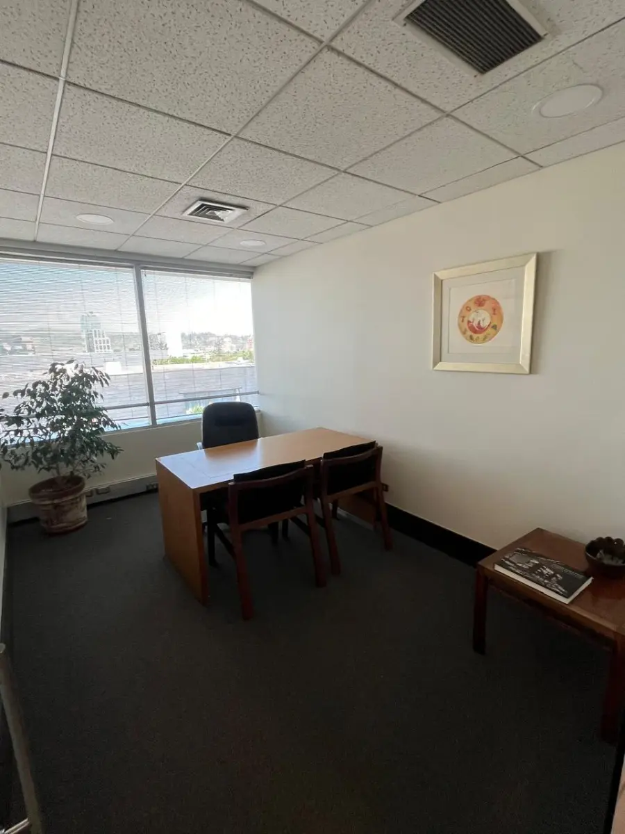 Arriendo Oficina De 242m2 Avenida Vitacura - Am Vespucio — imagen 8