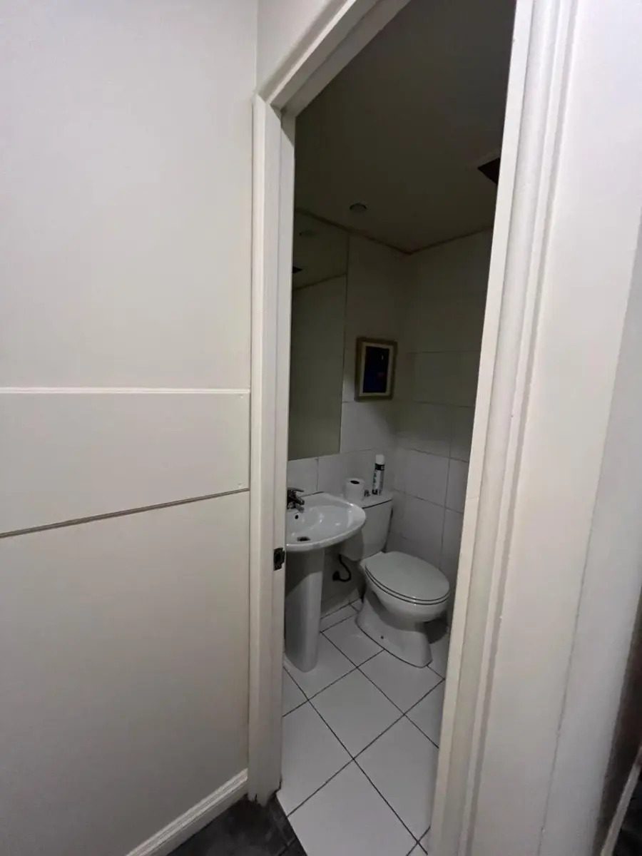 Arriendo Oficina De 242m2 Avenida Vitacura - Am Vespucio — imagen 9