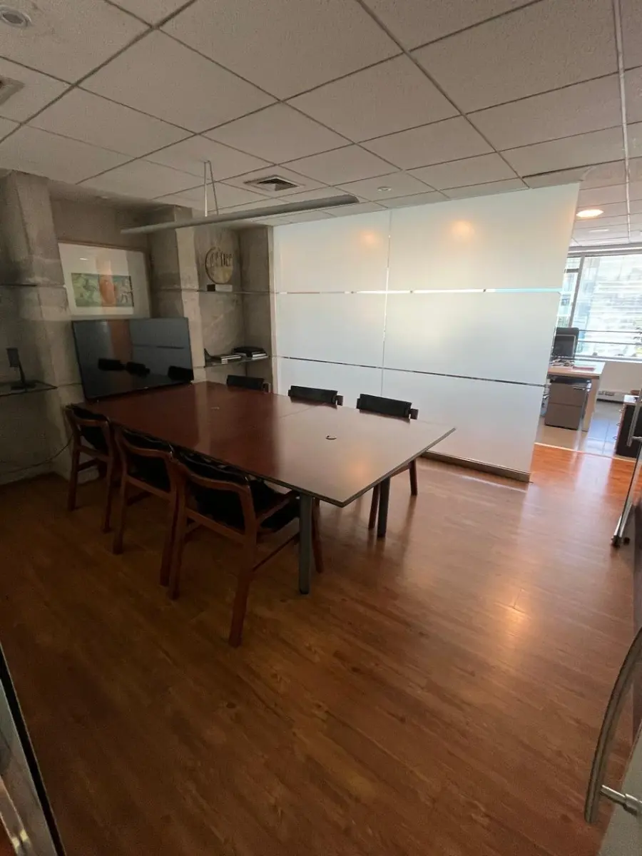 Arriendo Oficina De 242m2 Avenida Vitacura - Am Vespucio — imagen 7
