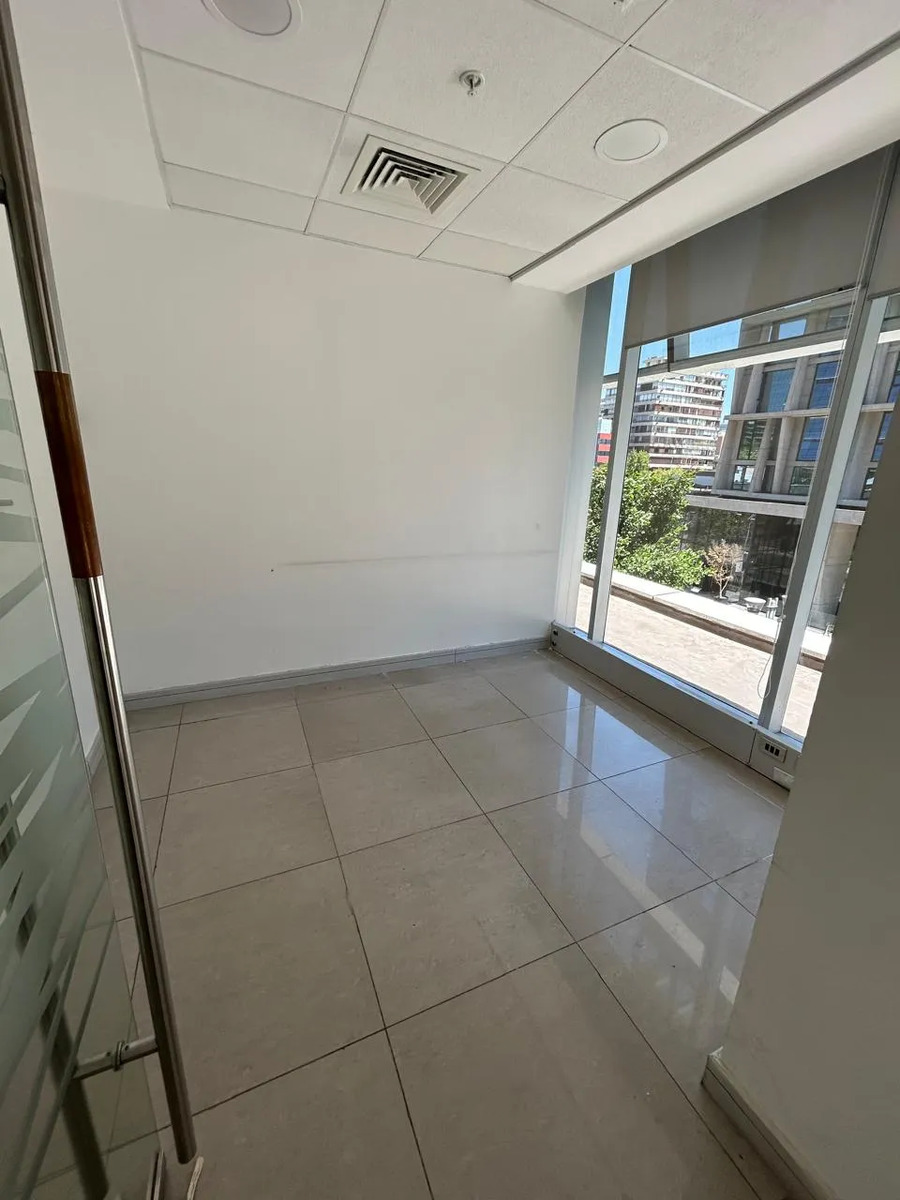 Oficina En El Golf Habilitada De 316m2 — imagen 11