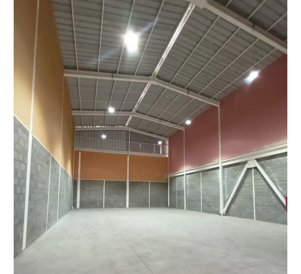 Bodega De 850 M² En Condominio En Cerrillos