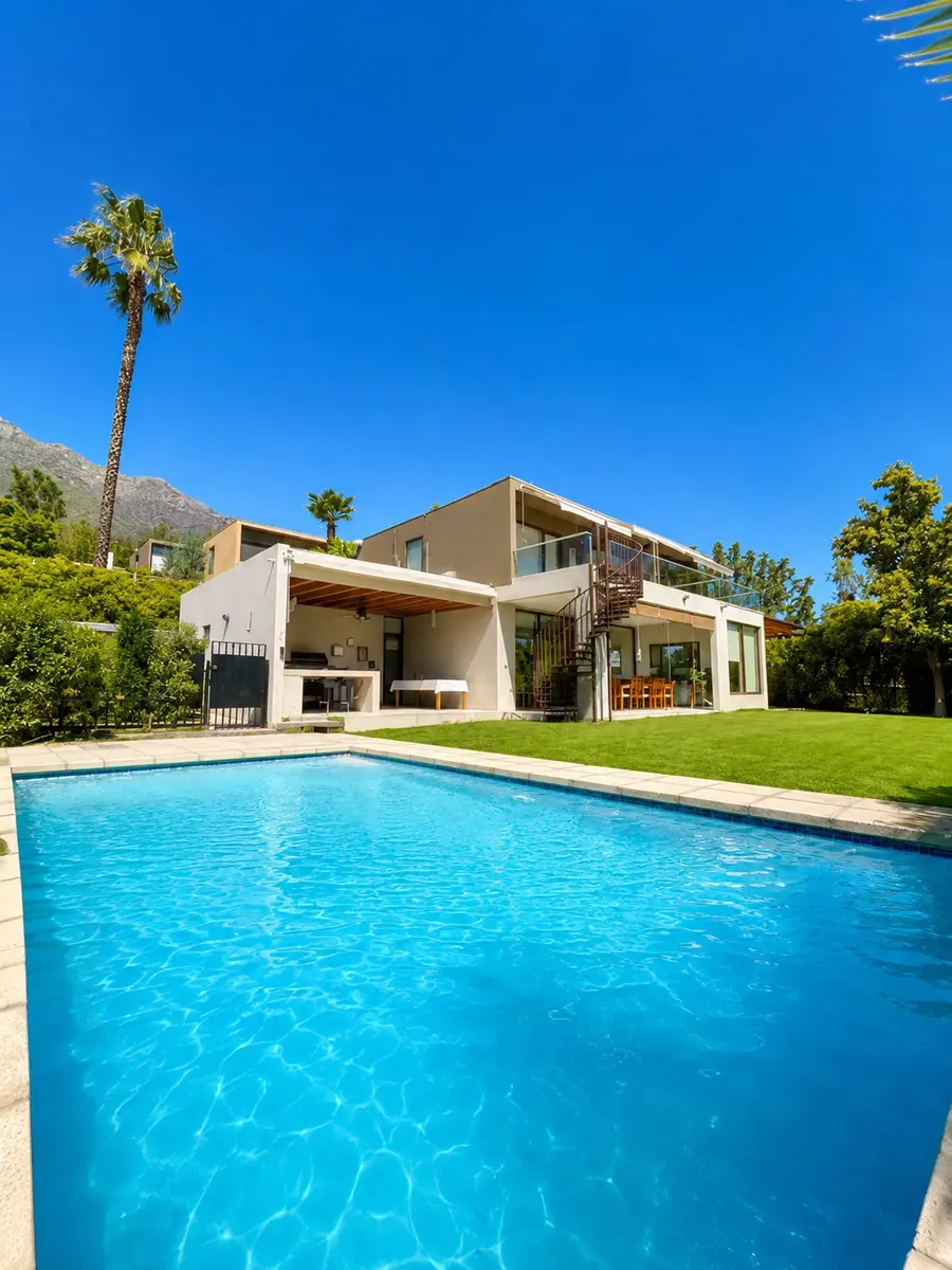 Exclusiva Casa En Condominio En La Reina Alta Con Piscina — imagen 9