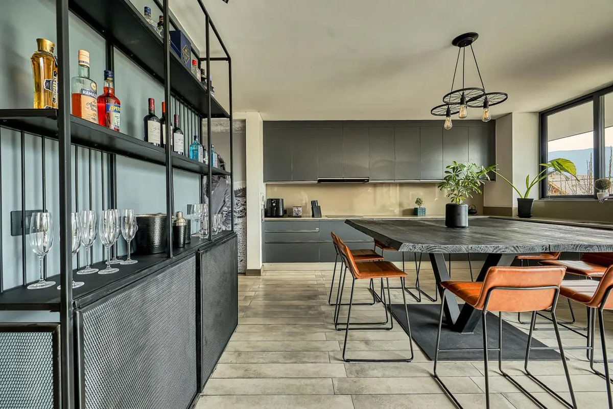 Exclusivo Dúplex En Vitacura Con Vista Al Cerro Manquehue — imagen 7