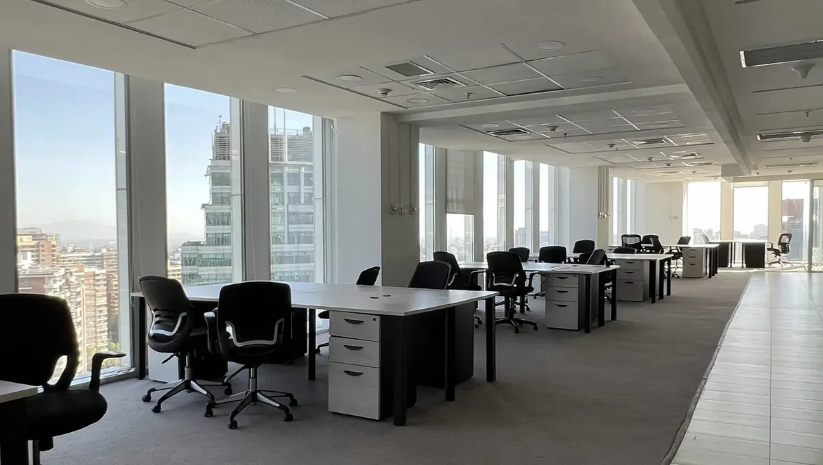 Se Arriendan 491m2 En Riesco Con Rosario Norte — imagen 6