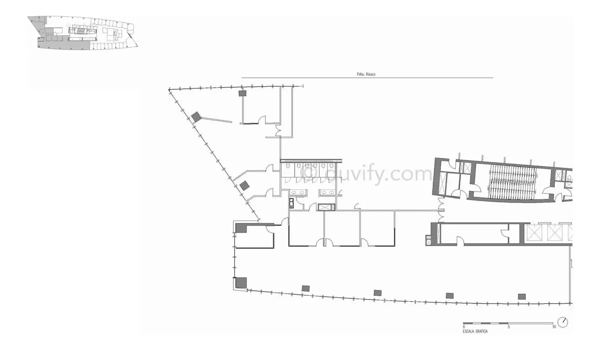 Se Arriendan 491m2 En Riesco Con Rosario Norte — imagen 4