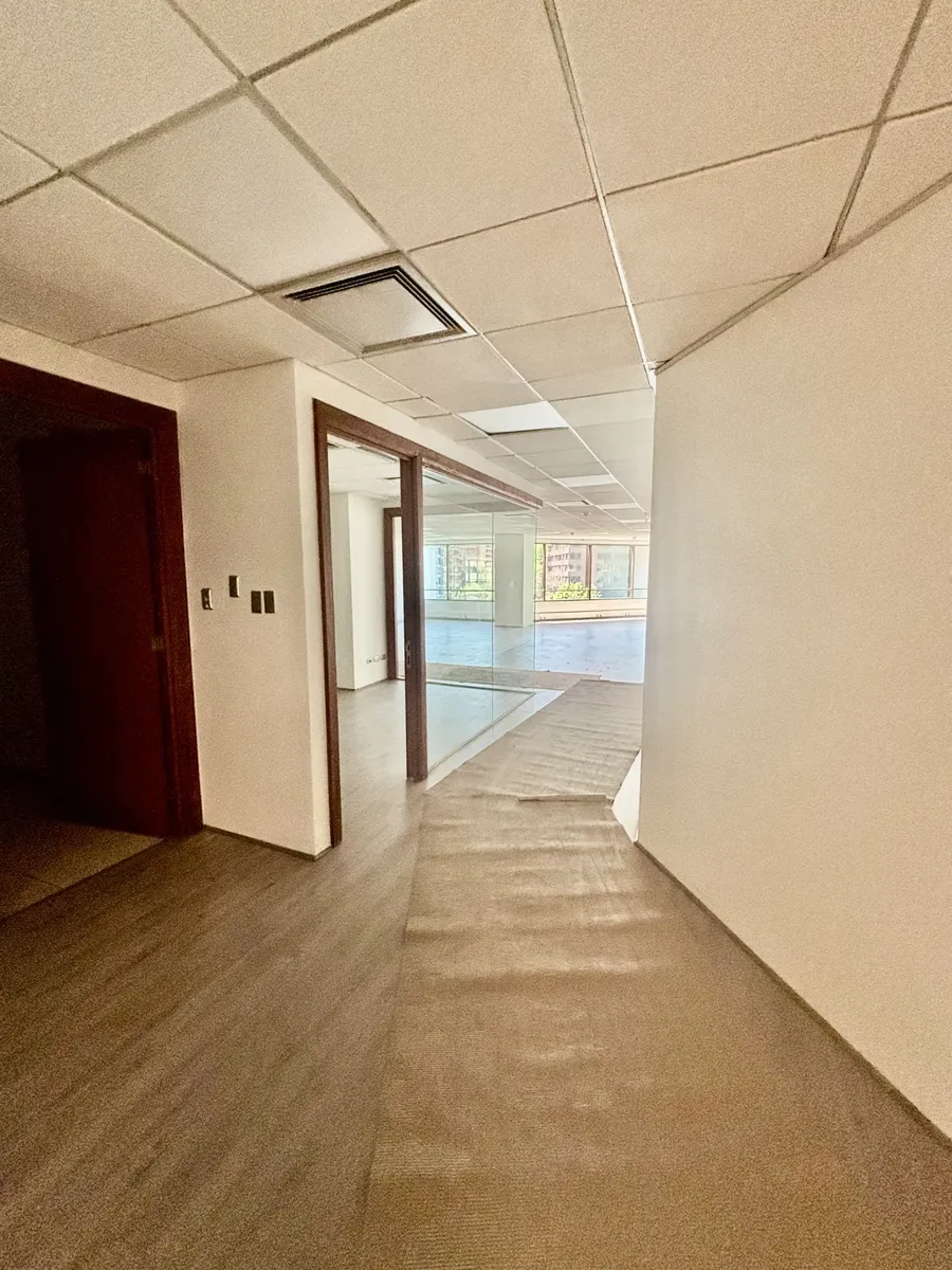 Oficina De 389m2 En El Golf — imagen 12