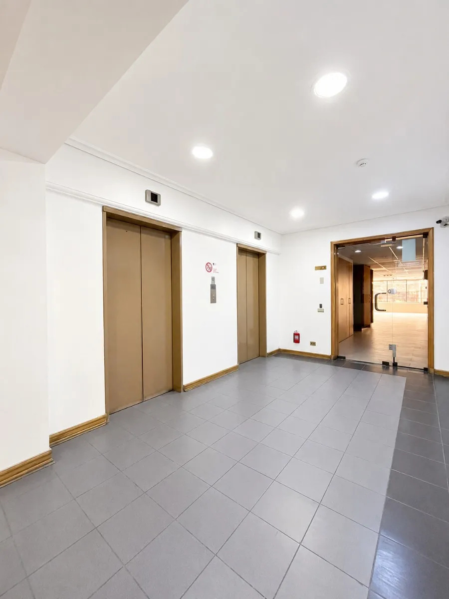 Oficina En El Golf 300 M2 — imagen 3
