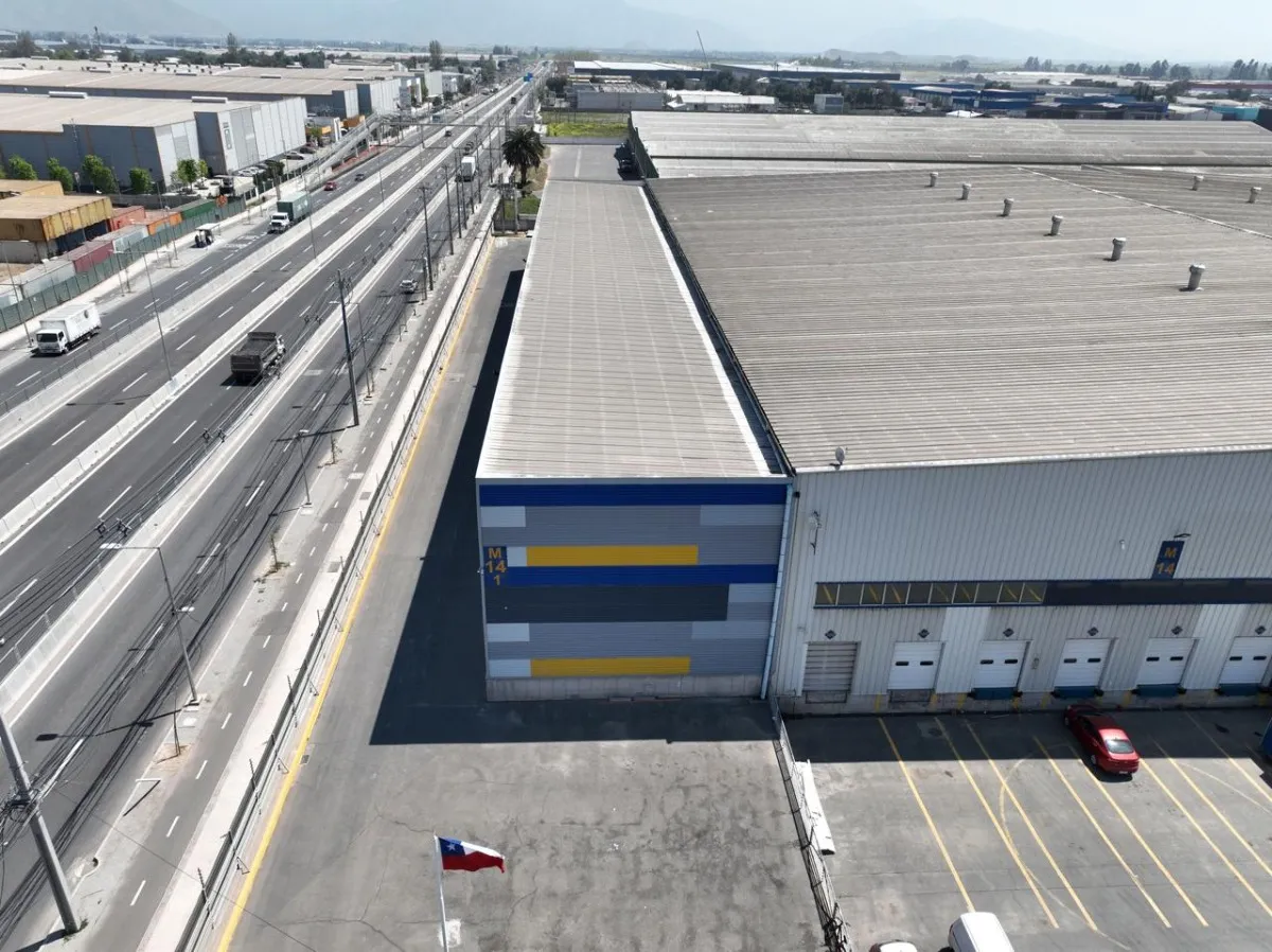 Arriendo Bodegas De 2948m2 En Lo Boza - Quilicura