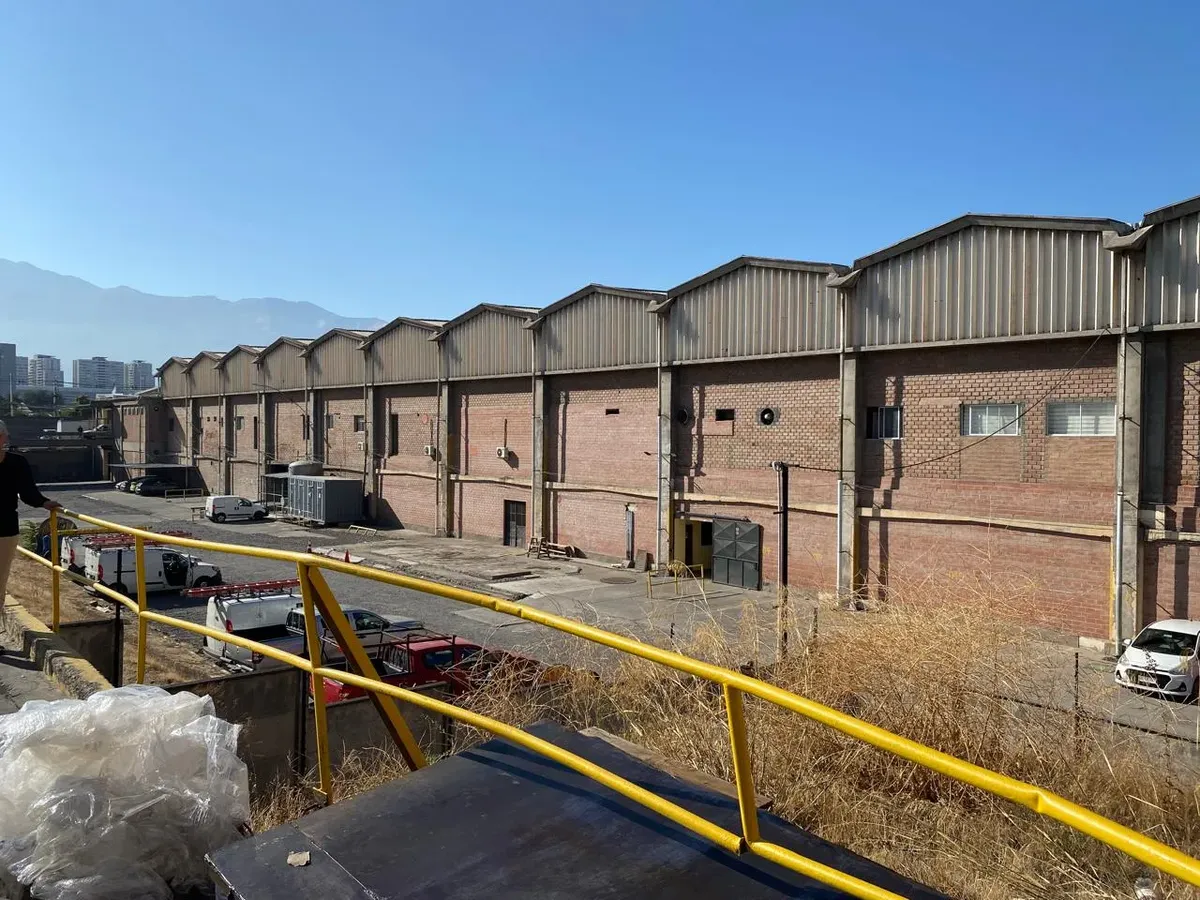 Arriendo Bodega De 324m2 En San Joaquin — imagen 2