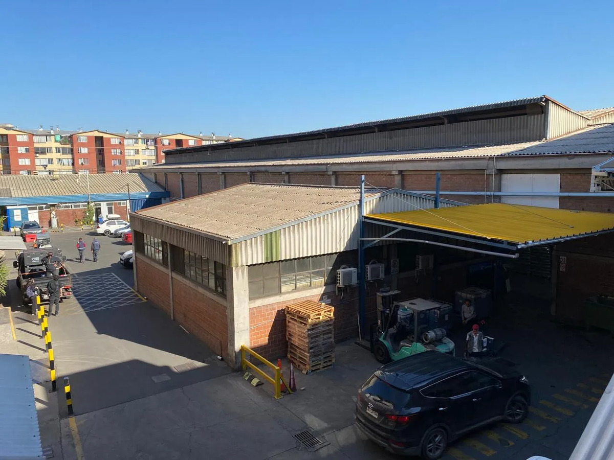 Arriendo Bodega De 424m2 En San Joaquin — imagen 2