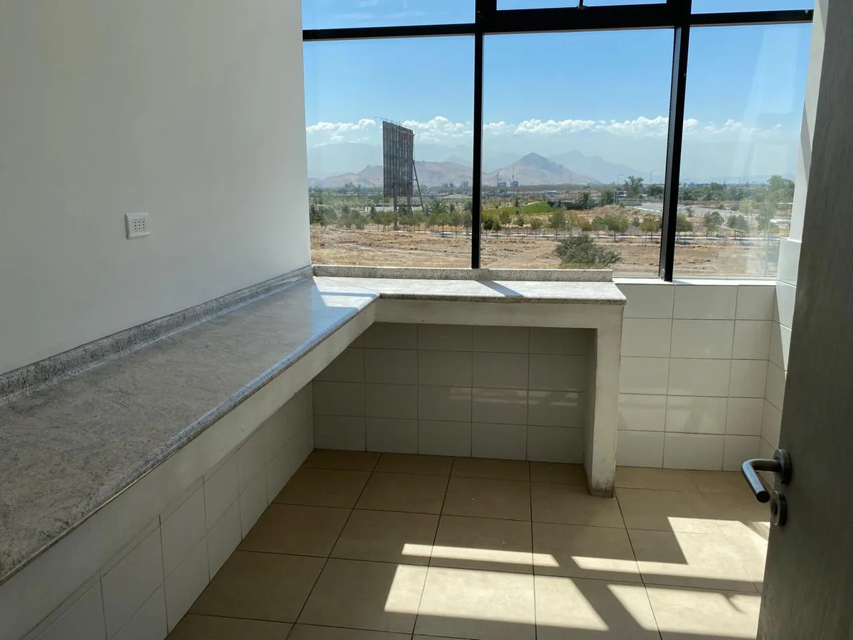 Arriendo Espectacular Bodega De 570m2 En Enea - Pudahuel — imagen 9