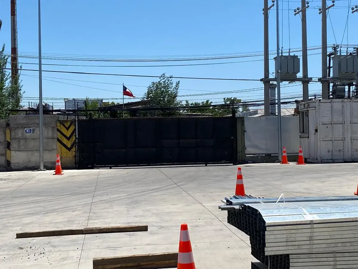 Arriendo Gran Bodega Con Oficinas En Pudahuel — imagen 4