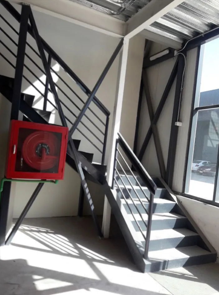 Arriendo Exclusivas Bodegas De 251m2 En Lampa