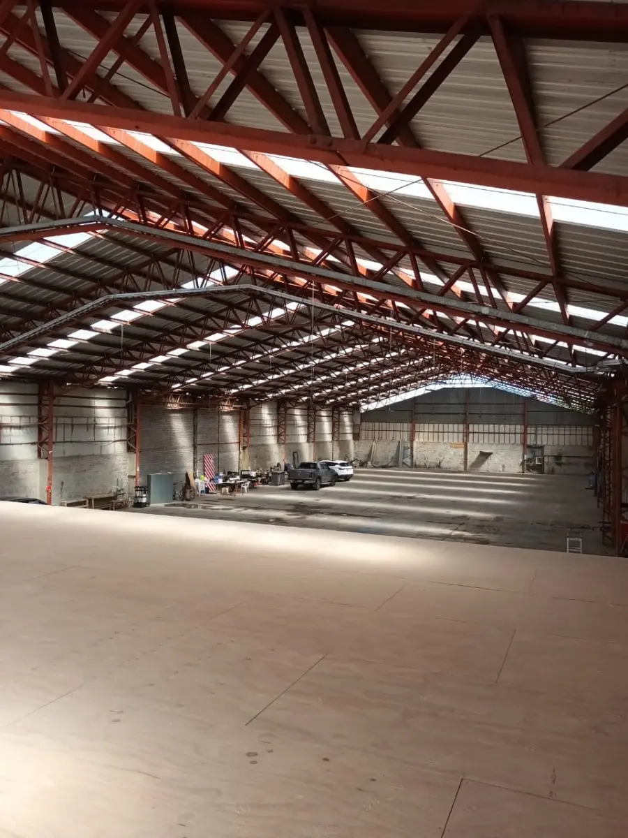 Arriendo Bodega. Sector La Vara — imagen 2
