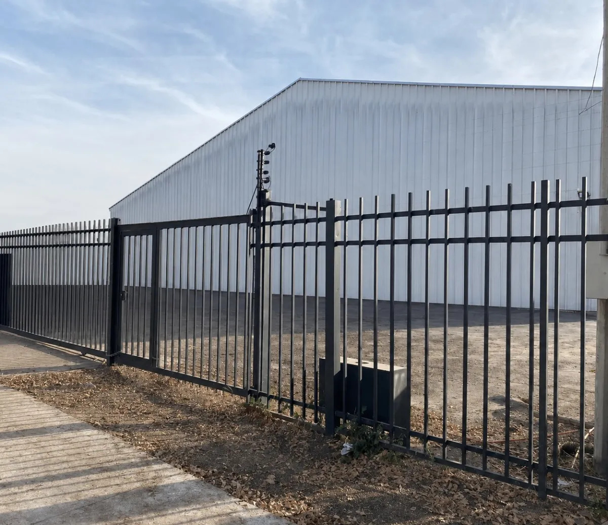 Se Vende Gran Bodega De 2500m2 En Huechuraba — imagen 2