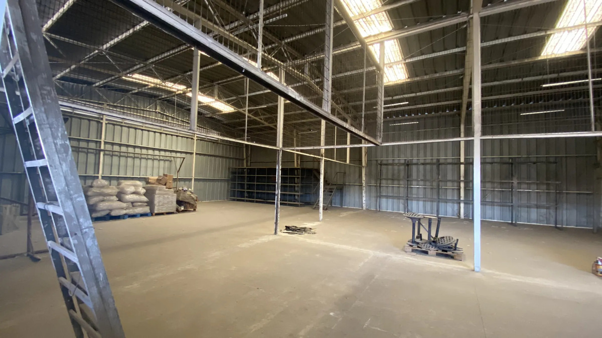 Bodega De 600m2 En Venta En Ciudad Empresarial — imagen 8