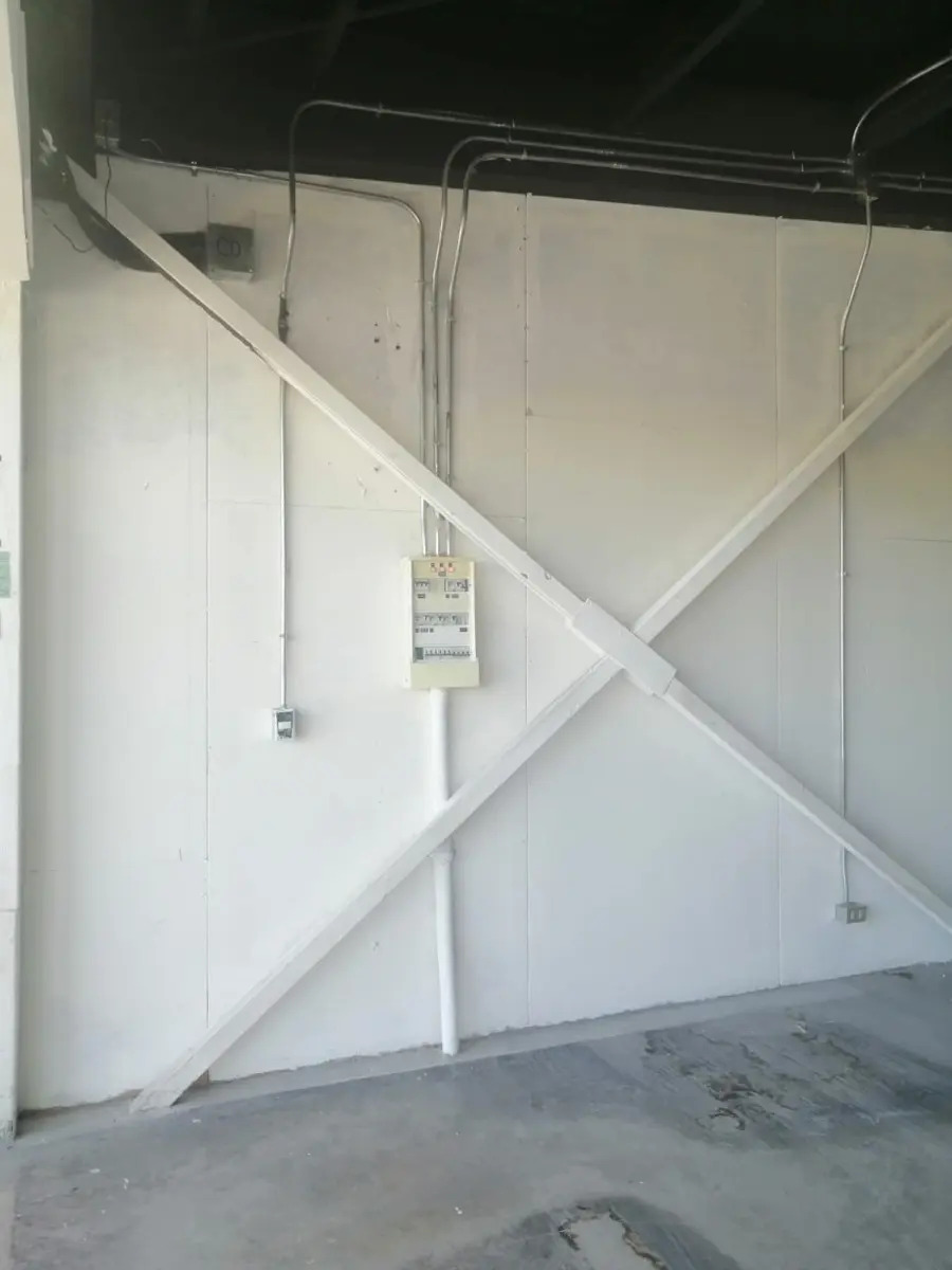 Arriendo De Local En Strip Center De 75 M2, Pirque