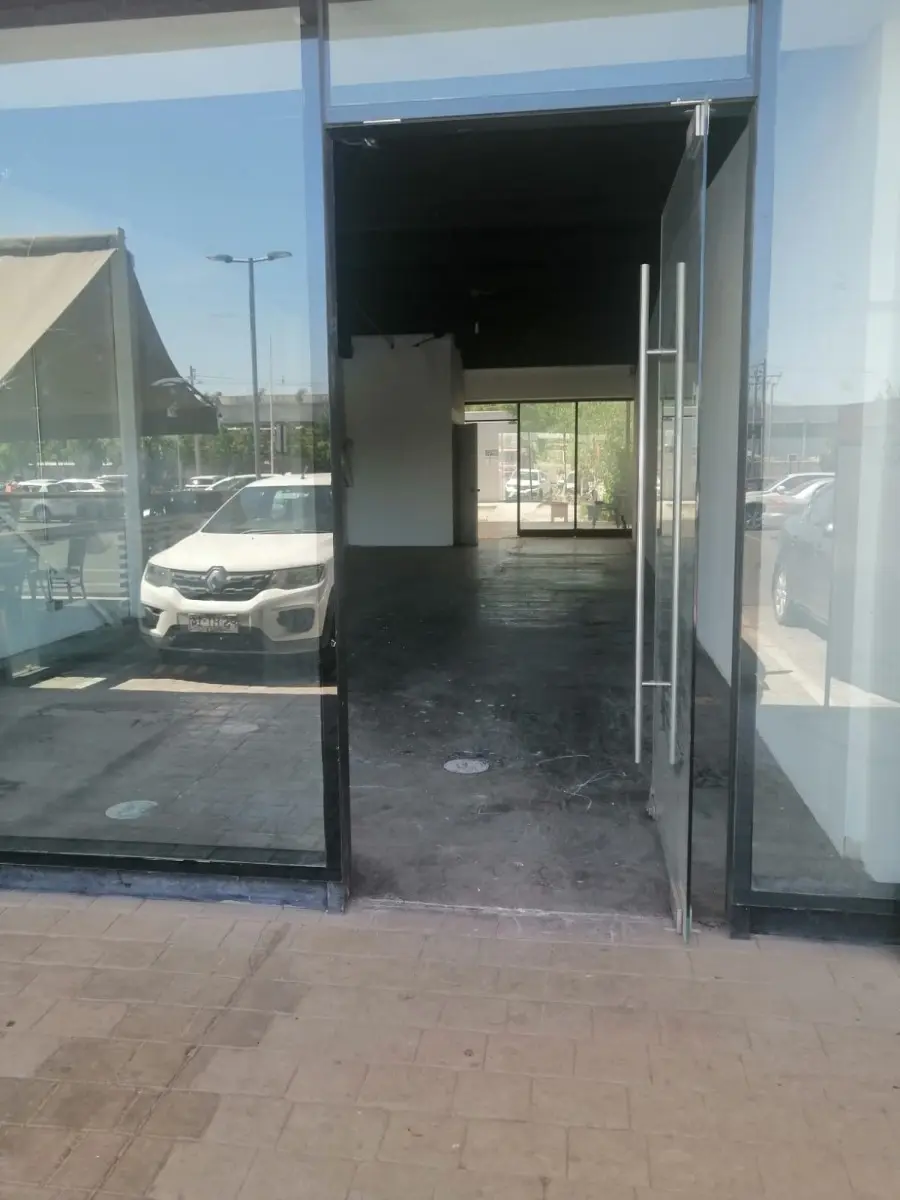 Arriendo De Local En Strip Center De 75 M2, Pirque — imagen 11