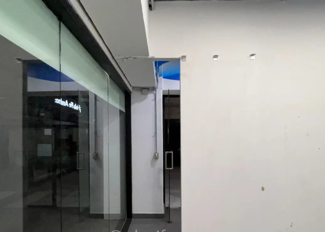 Local Comercial En Strip Center 33 M2, Lo Barnechea — imagen 8