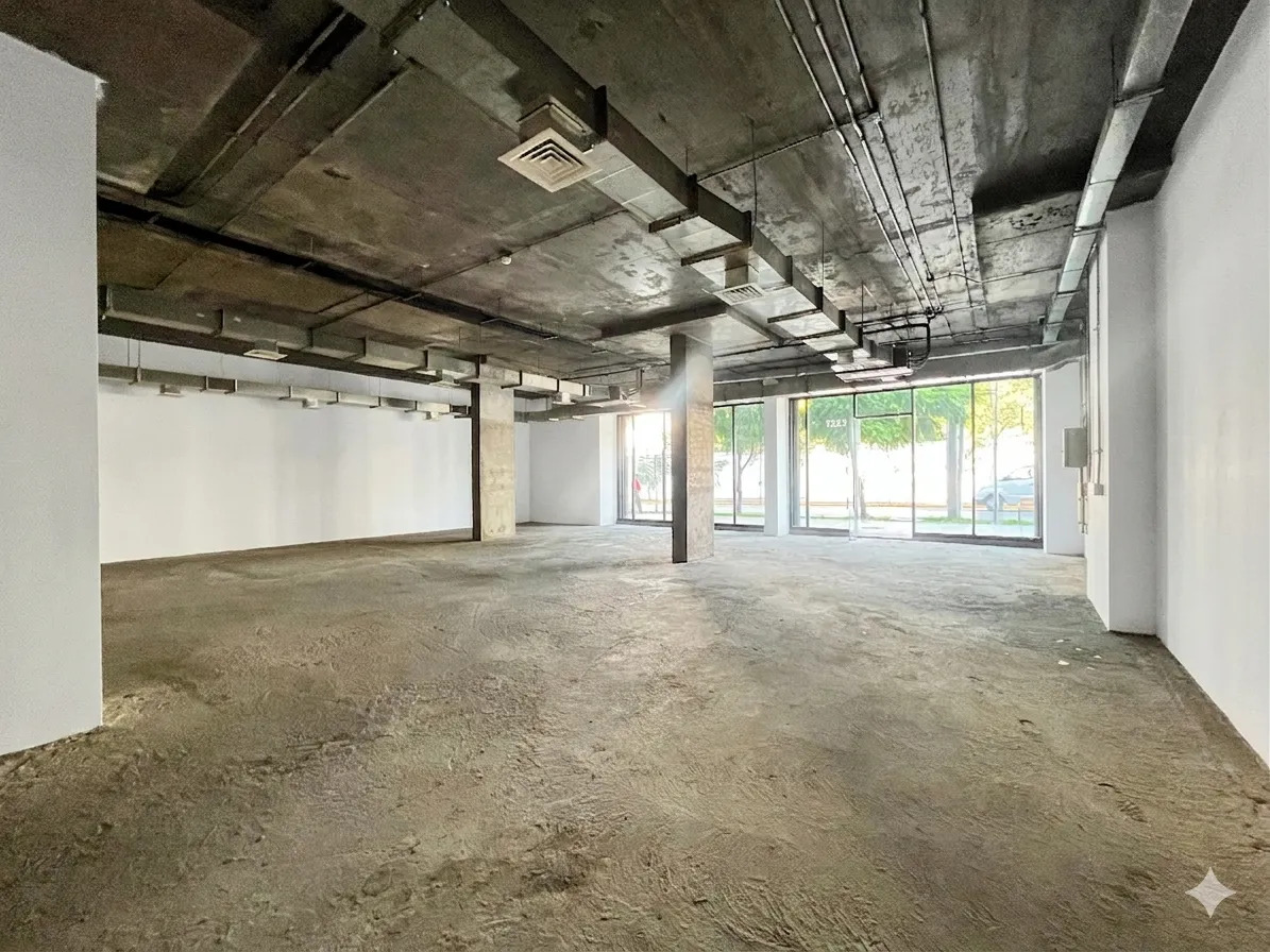 Local Comercial Metro Manuel Montt - 203,86m² — imagen 8