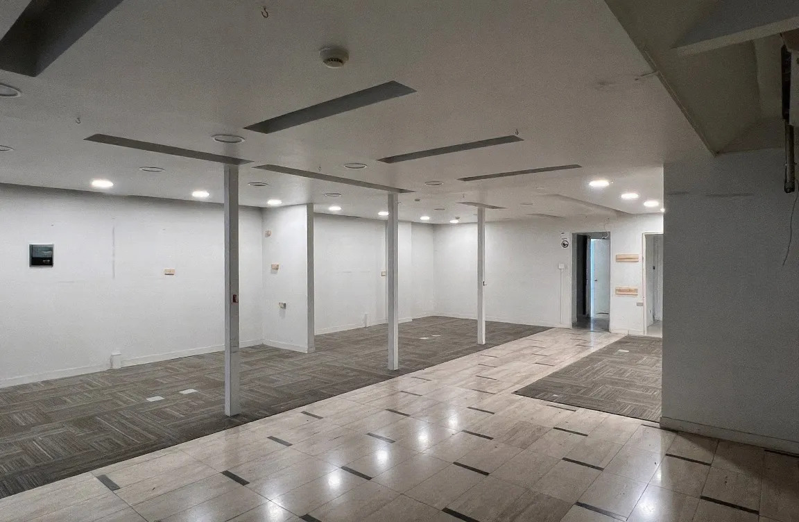 Arriendo De Local En Plena Avenida Las Condes 171,8 M2 — imagen 12