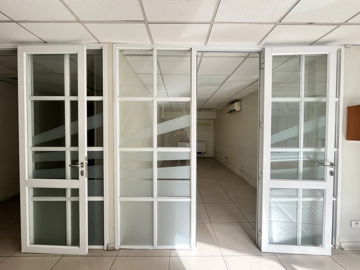 Local Comercial 331,7 M2 - Metro El Golf — imagen 9