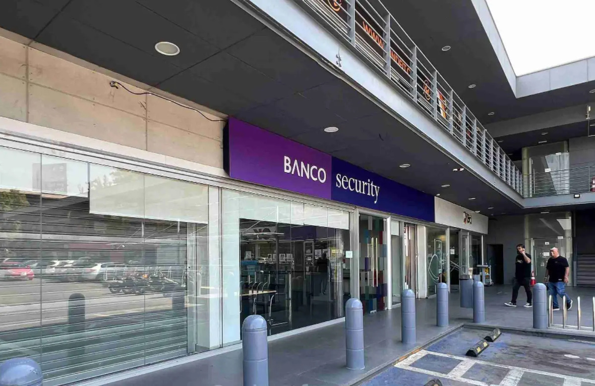 Local Comercial 3.114m2- Strip Center Ciudad Empresarial