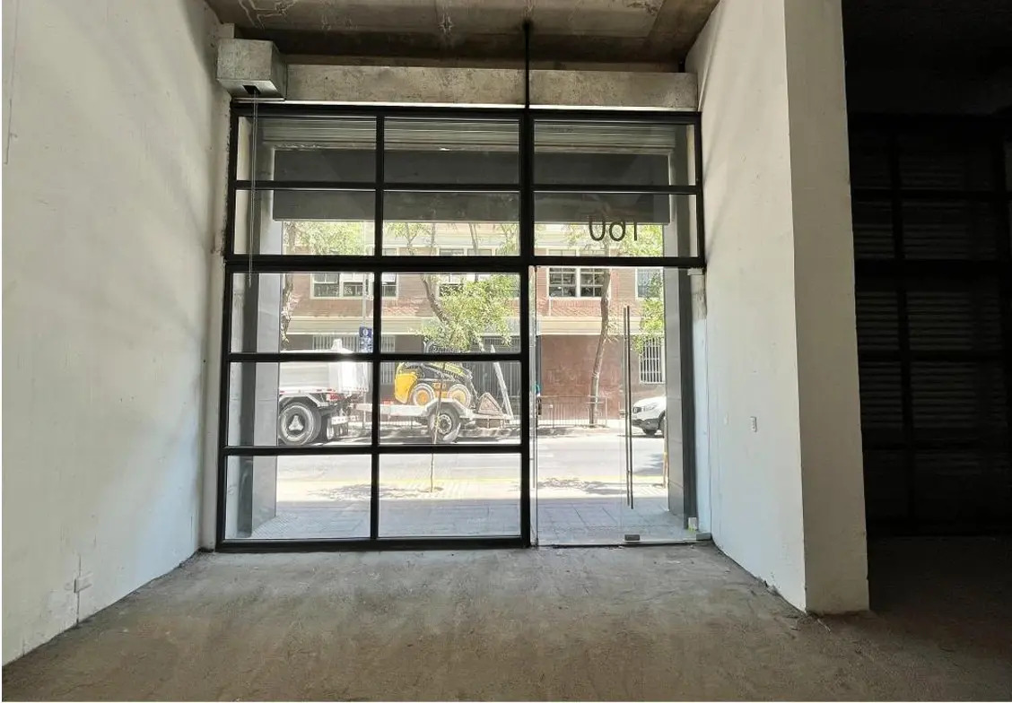 Local Comercial Habilitado A Pasos De Alameda - 96,6 M2 — imagen 8