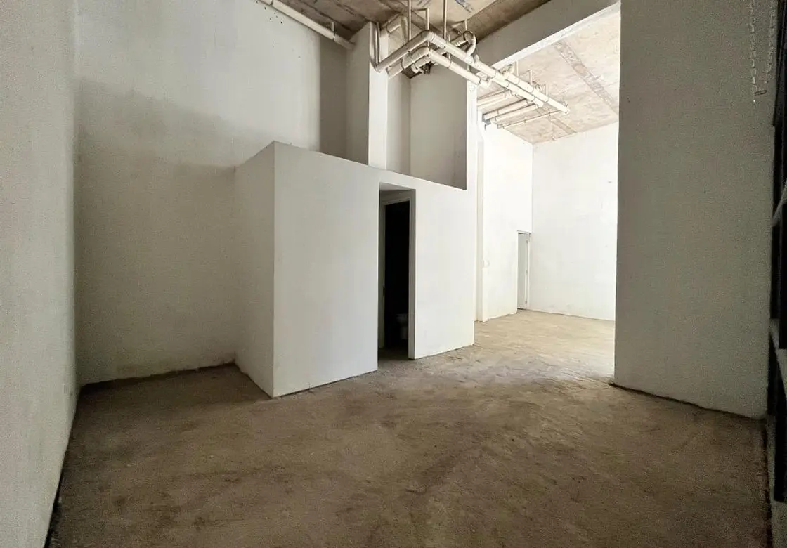 Local Comercial Habilitado A Pasos De Alameda - 96,6 M2 — imagen 10