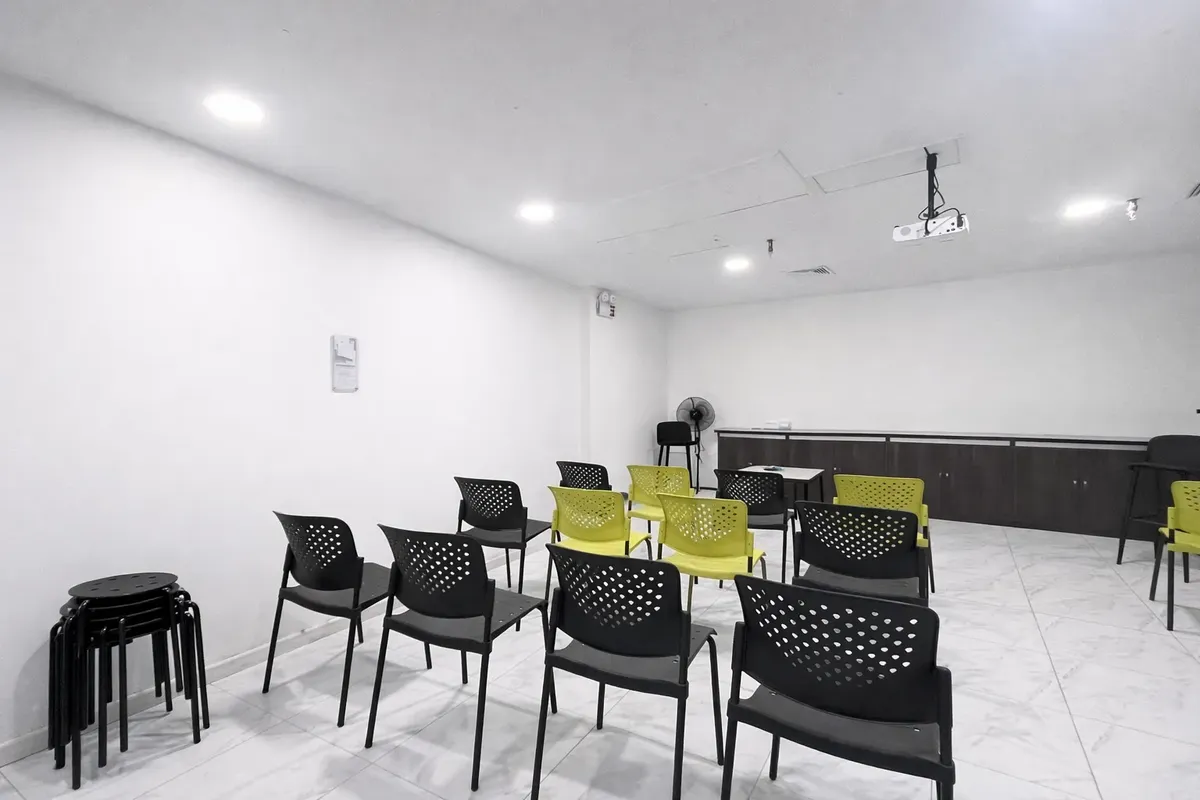 Local Comercial 177,7. Barrio Costanera Center — imagen 5