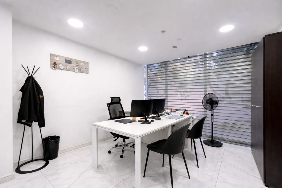 Local Comercial 177,7. Barrio Costanera Center — imagen 8