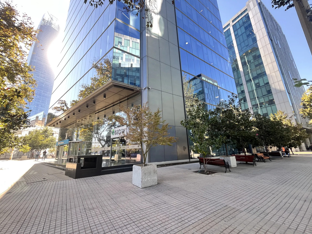 Local Comercial 177,7. Barrio Costanera Center — imagen 11