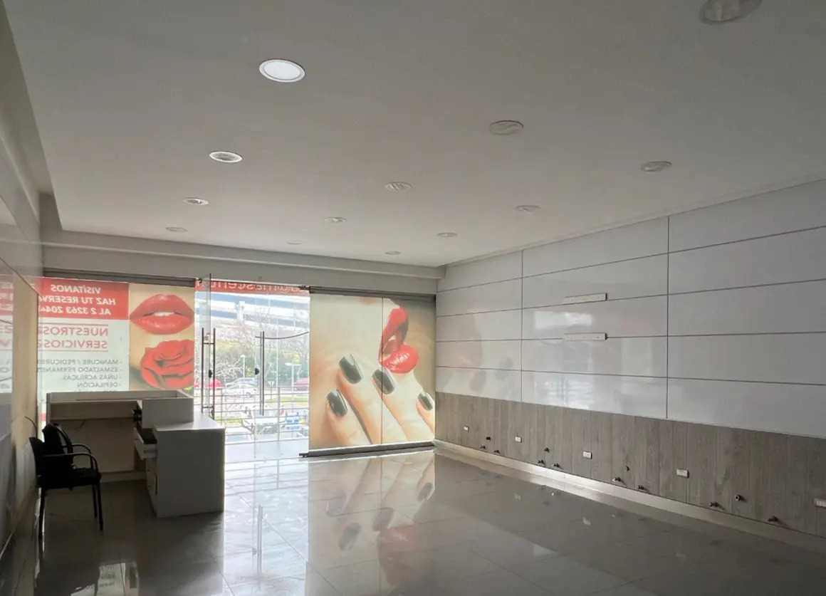 Arriendo De Local En Strip Center, Huechuraba, 100 M2 — imagen 7