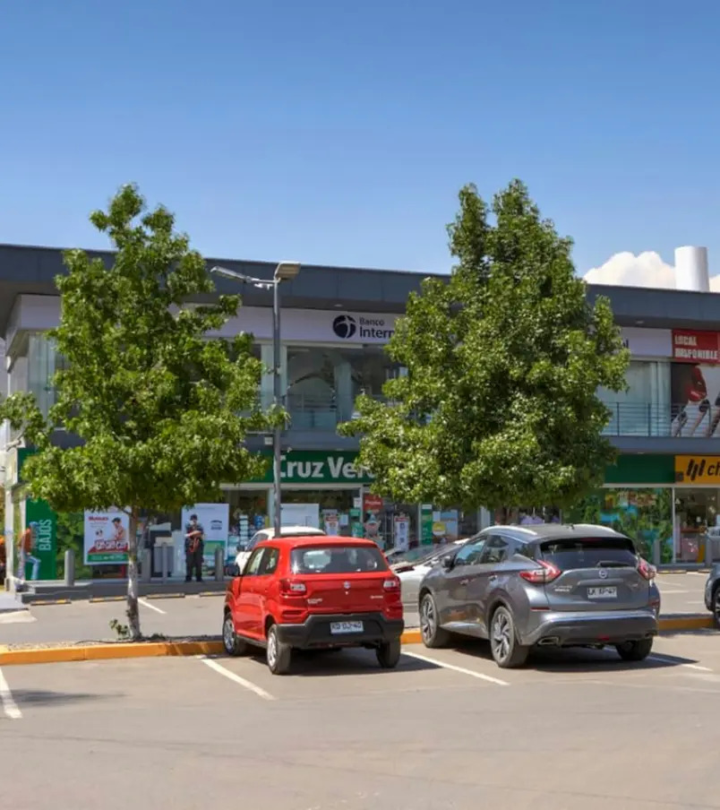 Arriendo De Local En Strip Center, Huechuraba, 100 M2 — imagen 2