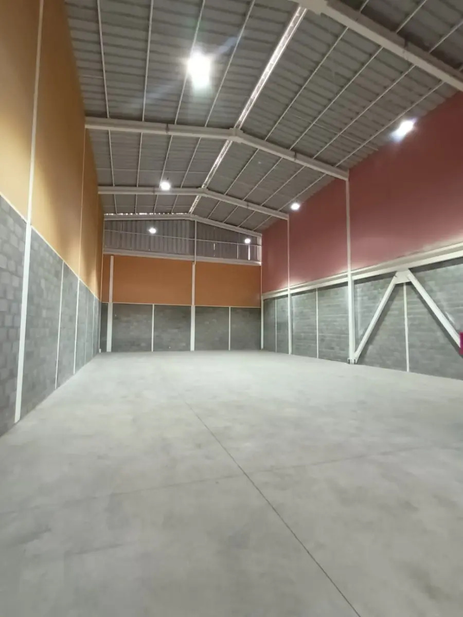Arriendo De Bodega 500 M² Condominio En Cerrillos — imagen 2