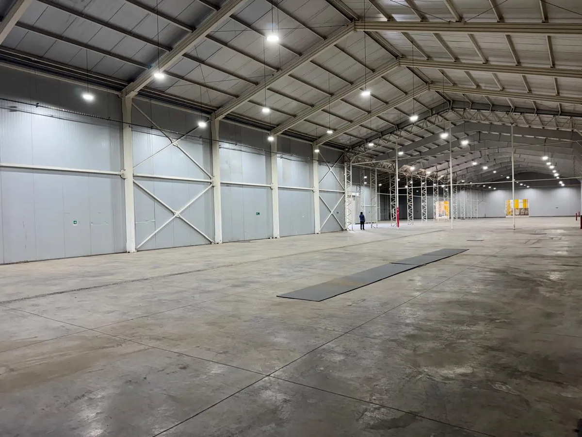 Gran Nave Industrial En Venta En Quilicura — imagen 11