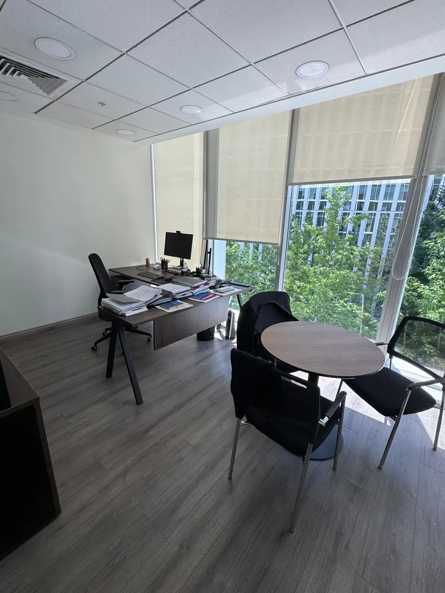 Elegante Oficina De 116m2 Nueva Las Condes Metro Manquehue — imagen 4