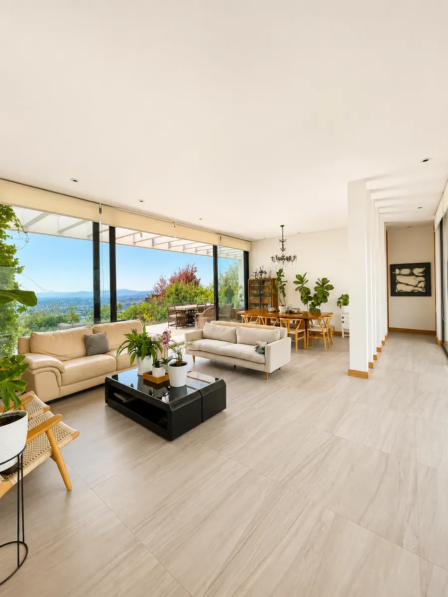 Exclusiva Casa De 450 M2 En Condominio Con Vista Panorámica — imagen 2