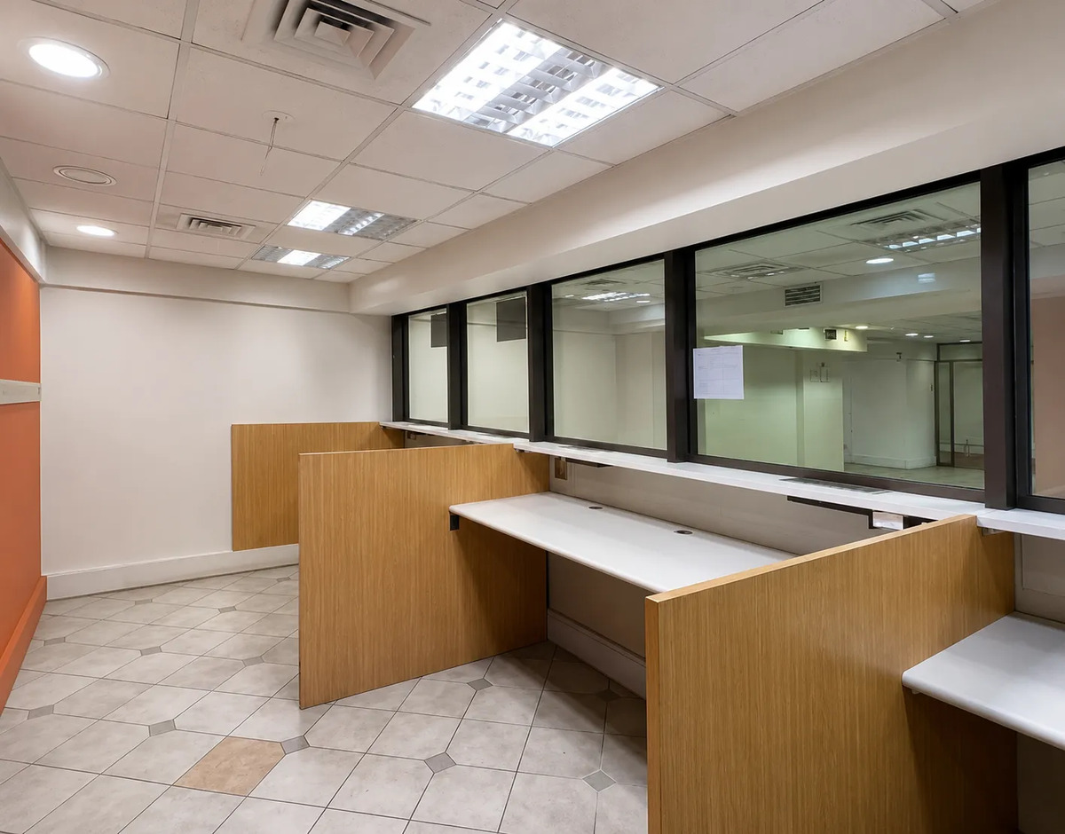 Local Comercial En Arriendo  421,04m2 — imagen 5