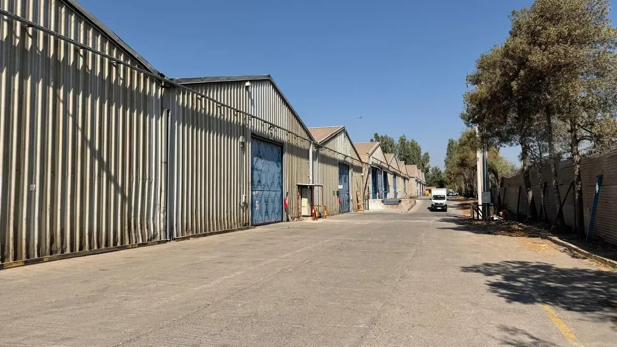 Arriendo Bodega 425 M2 En Condominio En Maipu — imagen 2